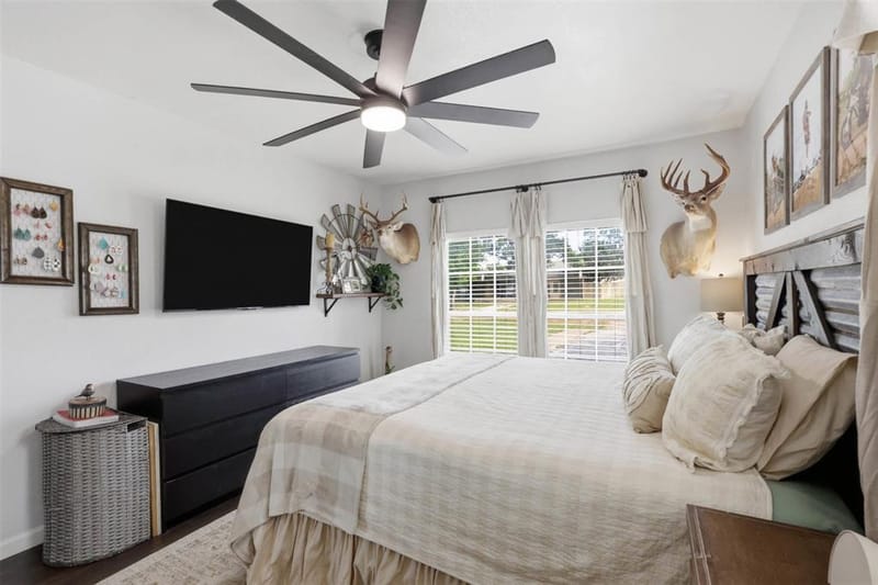 308 W 1st Street, Springtown TX 76082 - Photo 22