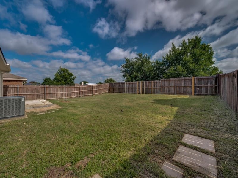 8821 CHISHOLM Trail, Cross Roads TX 76227 - Photo 23