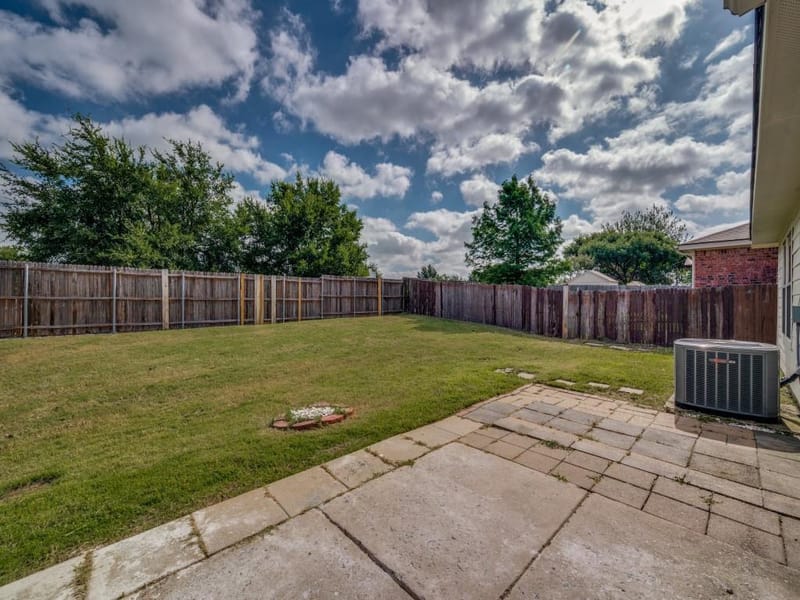 8821 CHISHOLM Trail, Cross Roads TX 76227 - Photo 22