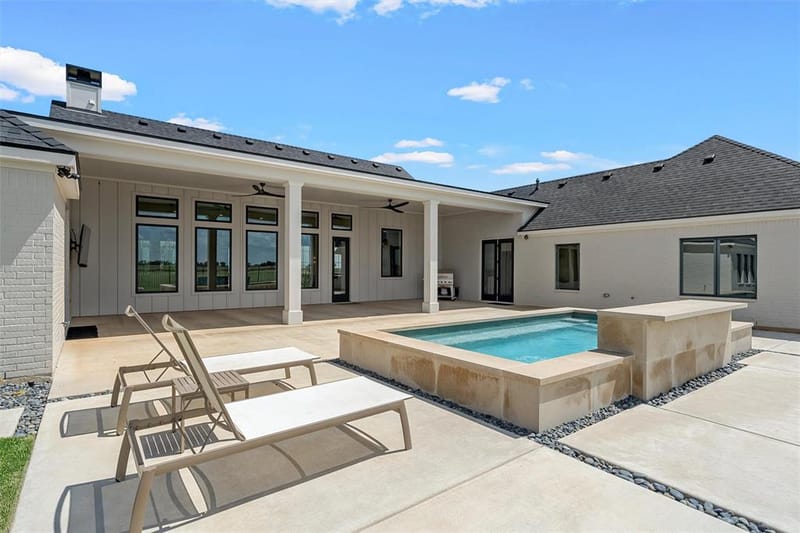 417 Willow Moon Ranch Road, Crawford TX 76638 - Photo 36