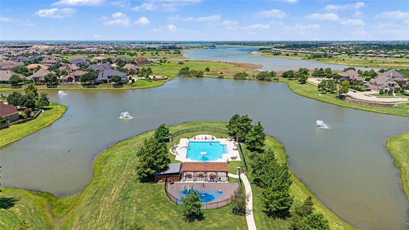 1041 Crystal Lake Drive, Frisco TX 75036 - Photo 38