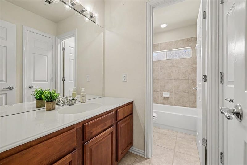 1041 Crystal Lake Drive, Frisco TX 75036 - Photo 25