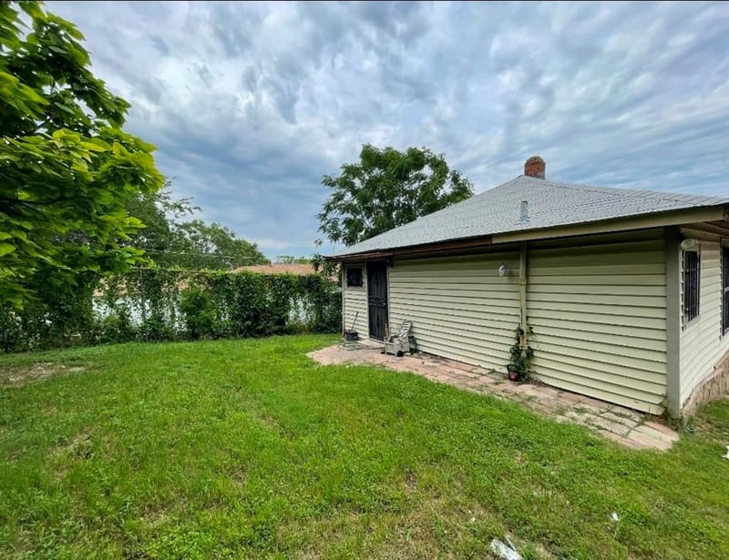 323 Sparks Street, Dallas TX 75203 - Photo 9