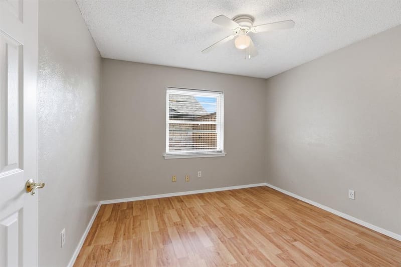 2915 Post Oak Court, Bedford TX 76021 - Photo 17