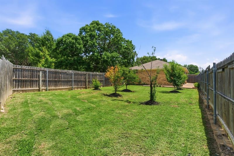 2915 Post Oak Court, Bedford TX 76021 - Photo 20
