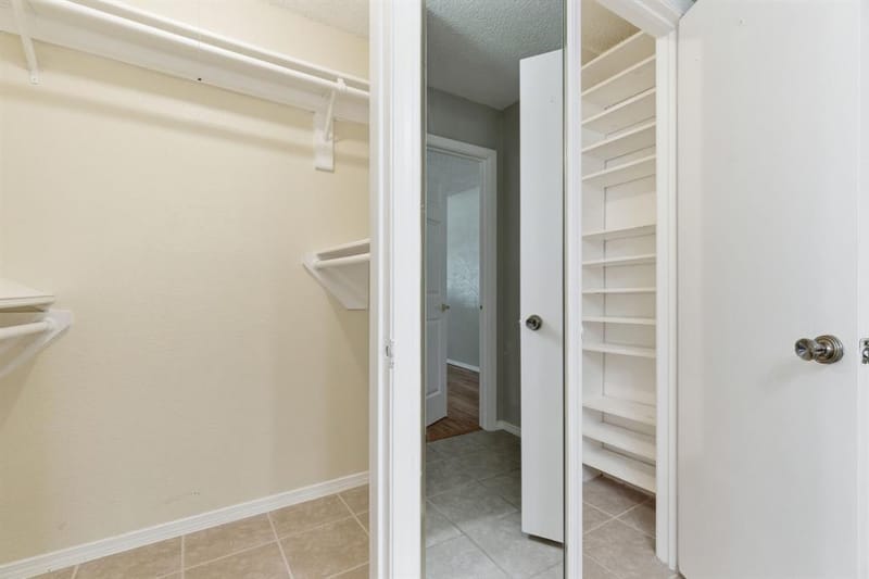 2915 Post Oak Court, Bedford TX 76021 - Photo 14