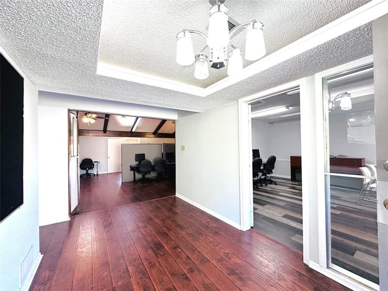 722 E Wheatland, Duncanville TX 75116 - Photo 11