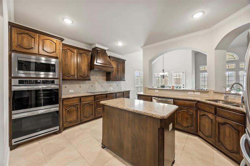 1515 Spring Hill Drive, Cedar Hill TX 75104 - Photo 13