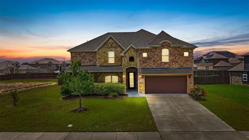 1515 Spring Hill Drive, Cedar Hill TX 75104 - Photo 3