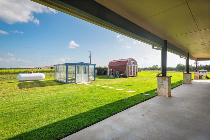 568 County Road 5025, Leonard TX 75452 - Photo 35