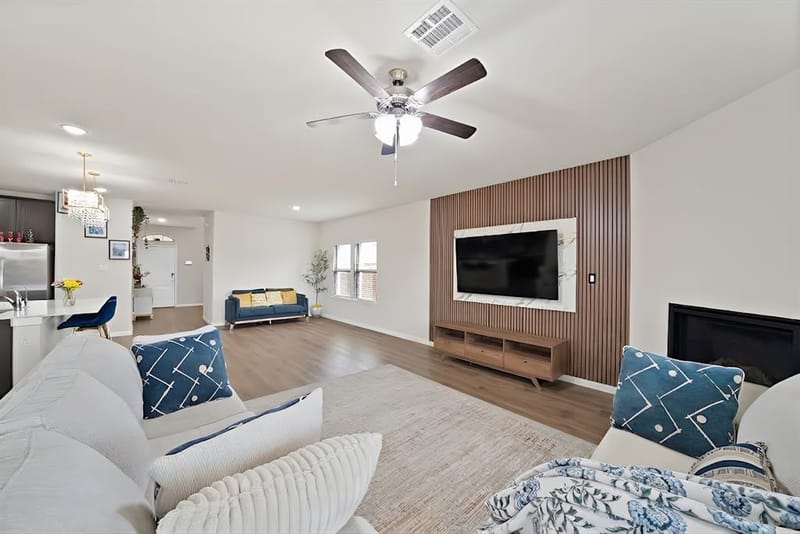 3813 Silver City Avenue, Aubrey TX 76227