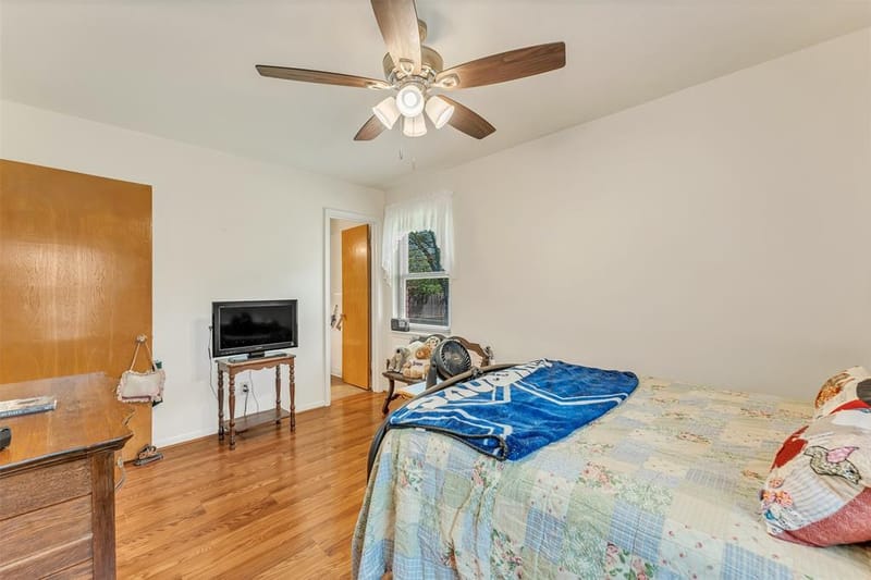 1325 Royal Oaks Drive, Waco TX 76710 - Photo 16