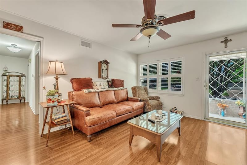 1325 Royal Oaks Drive, Waco TX 76710 - Photo 7