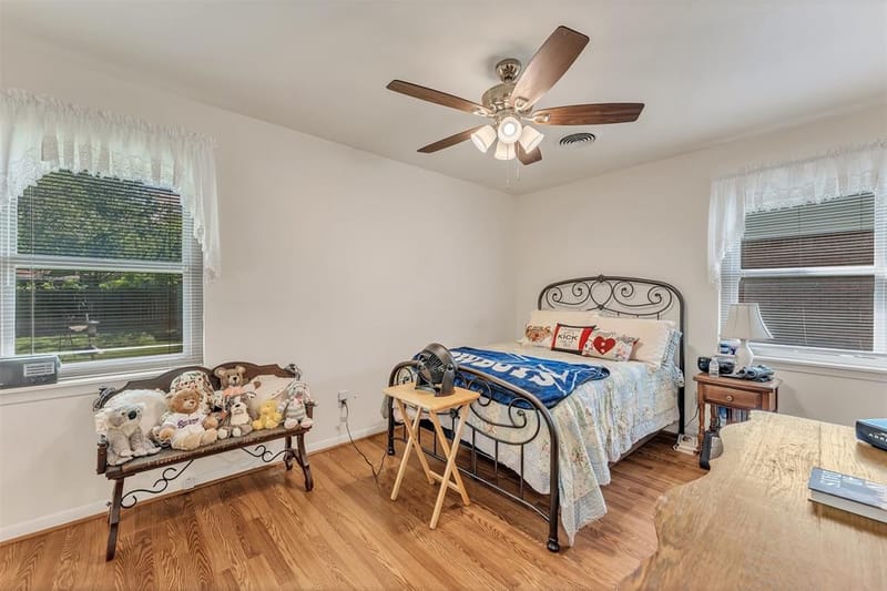 1325 Royal Oaks Drive, Waco TX 76710 - Photo 18