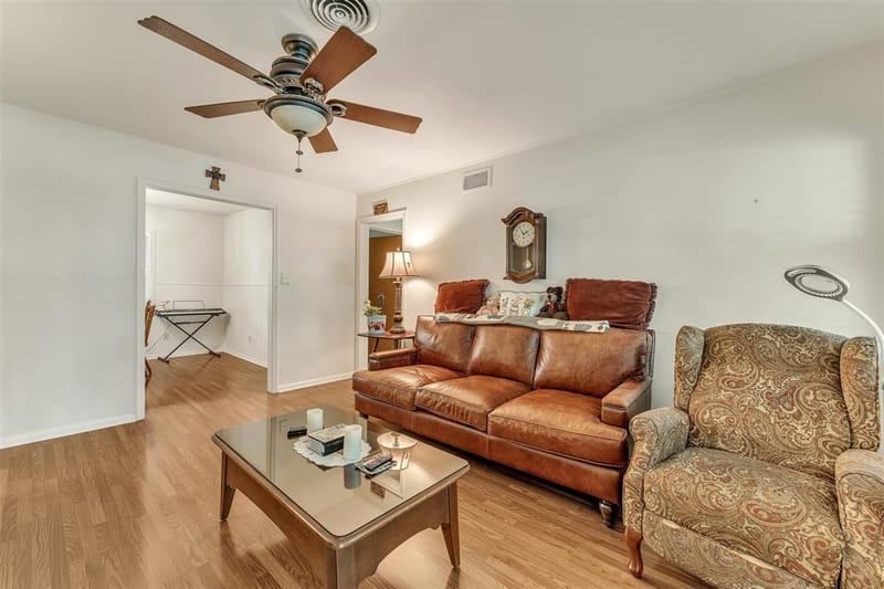 1325 Royal Oaks Drive, Waco TX 76710 - Photo 8
