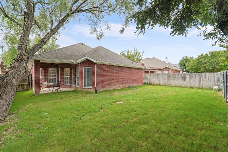 4605 Angelina Way, Fort Worth TX 76137 - Photo 2