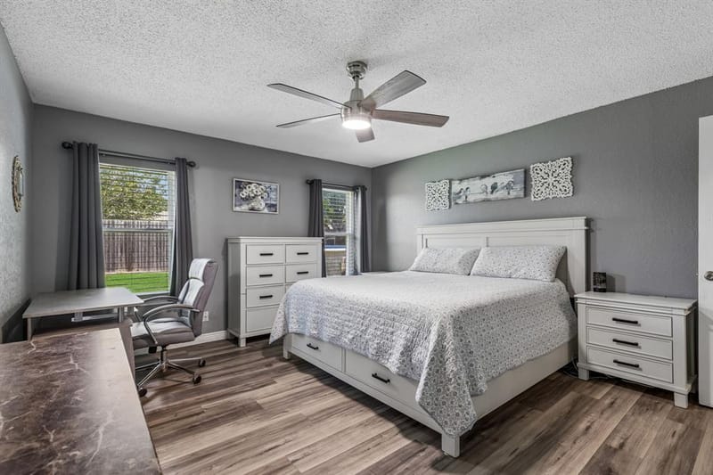 6417 Loma Vista Drive, Watauga TX 76148 - Photo 2