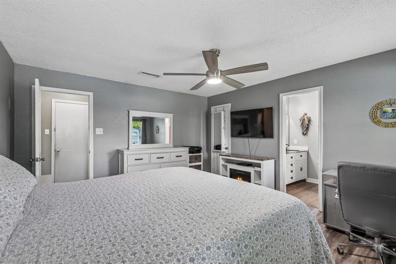 6417 Loma Vista Drive, Watauga TX 76148 - Photo 15