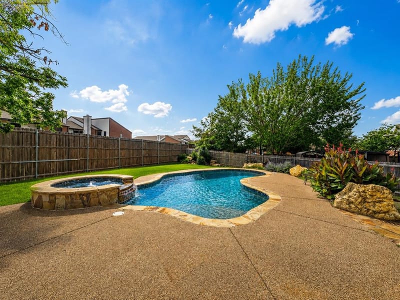 6512 Brighton Court, North Richland Hills TX 76180 - Photo 2