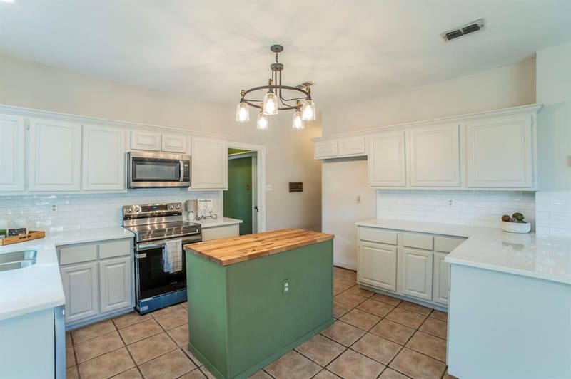 1240 Trinity Drive, Benbrook TX 76126 - Photo 10