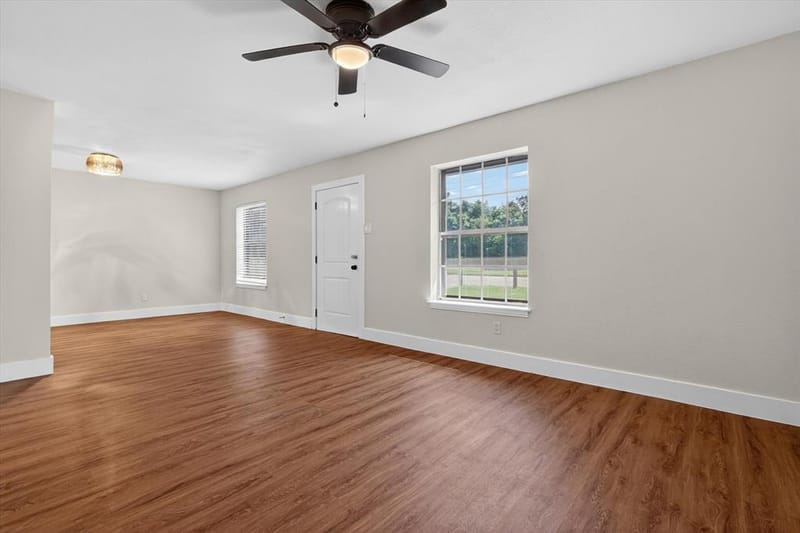 12415 Kleberg Road, Dallas TX 75253 - Photo 2