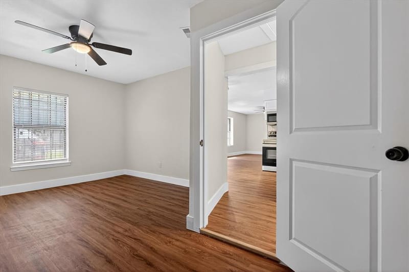 12415 Kleberg Road, Dallas TX 75253 - Photo 9