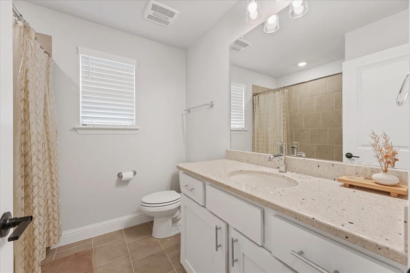 200 Lakeview Drive, Oak Point TX 75068 - Photo 25