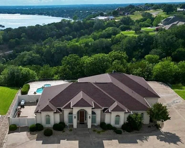 1614 Crow Creek Drive, Granbury TX 76049 - Photo 2