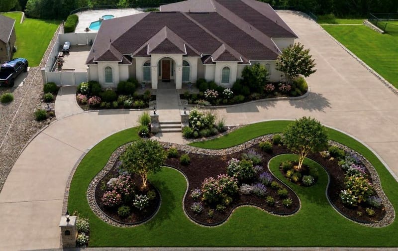1614 Crow Creek Drive, Granbury TX 76049 - Photo 4