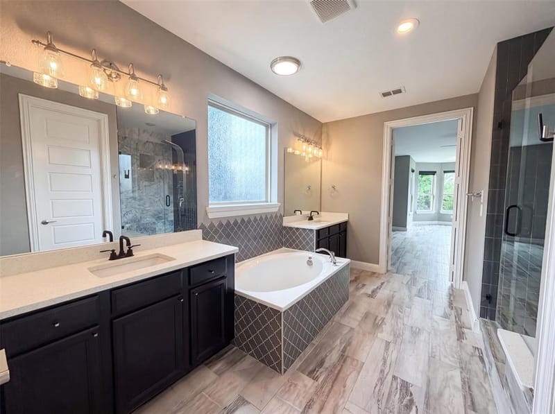 7221 Durand Drive, Irving TX 75063 - Photo 11