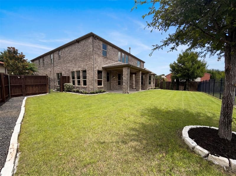 7221 Durand Drive, Irving TX 75063 - Photo 39
