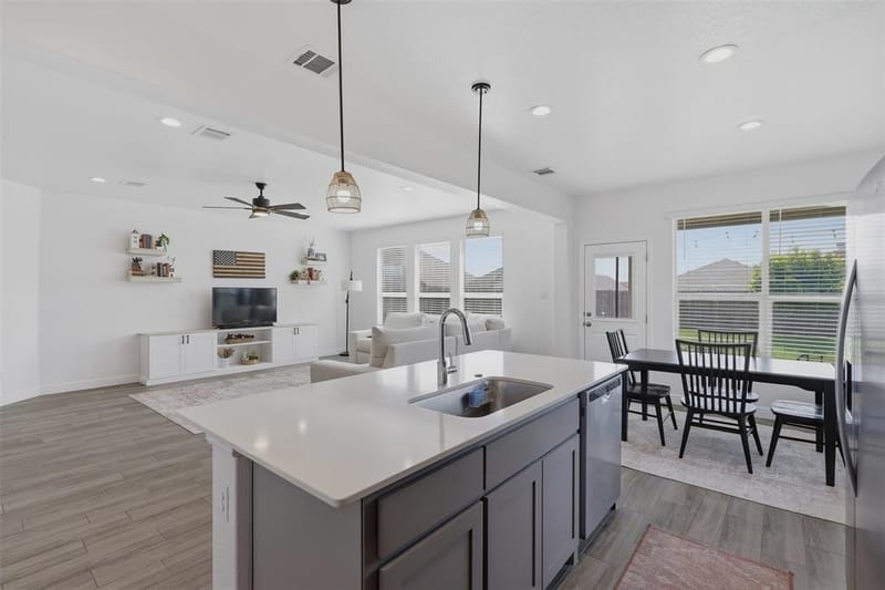 2341 Waggoner Ranch Drive, Weatherford TX 76087 - Photo 12