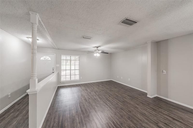 1412 Oxford Street, Arlington TX 76013 - Photo 7