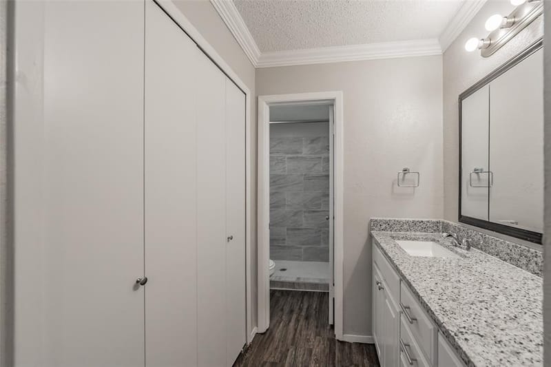 1412 Oxford Street, Arlington TX 76013 - Photo 24