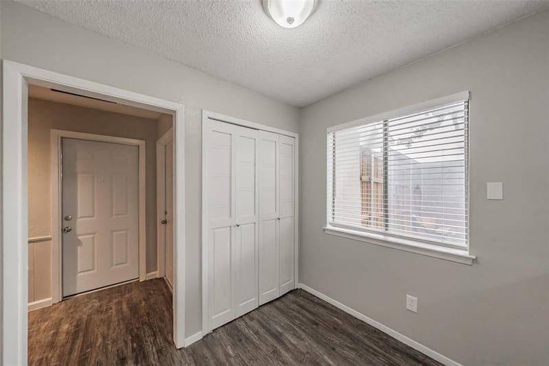 1412 Oxford Street, Arlington TX 76013 - Photo 18