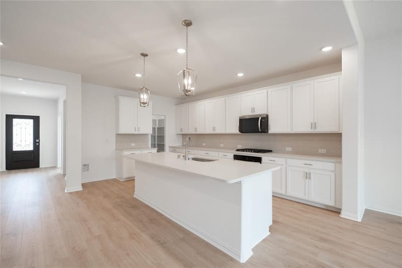 3912 Amethyst Drive, Celina TX 75009 - Photo 4