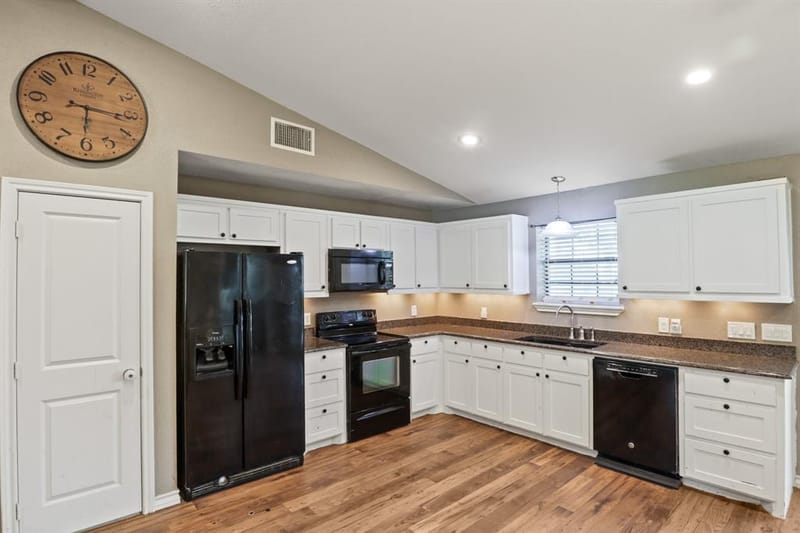 131 Katy, Emory TX 75440 - Photo 14