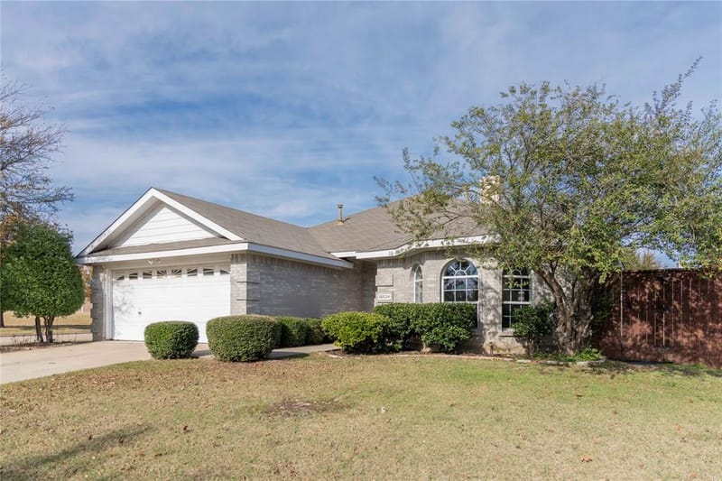 15534 Durango Drive, Frisco TX 75035 - Photo 10