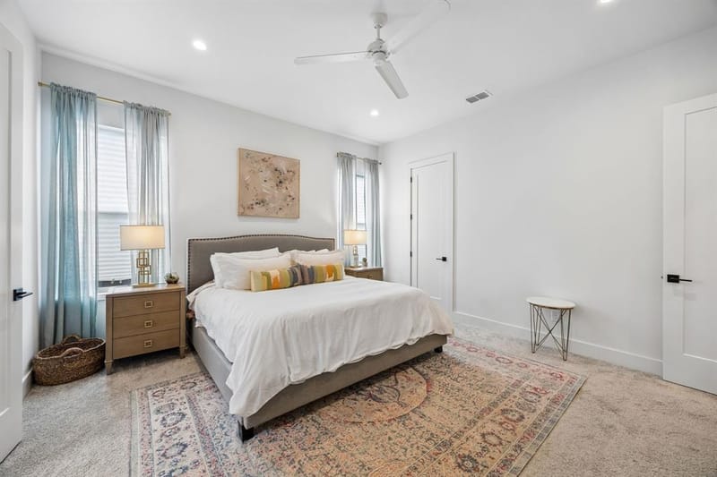 818 Muncie Avenue, Dallas TX 75212 - Photo 13