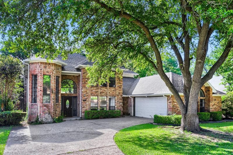 624 Bent Creek Drive, DeSoto TX 75115 - Photo 2