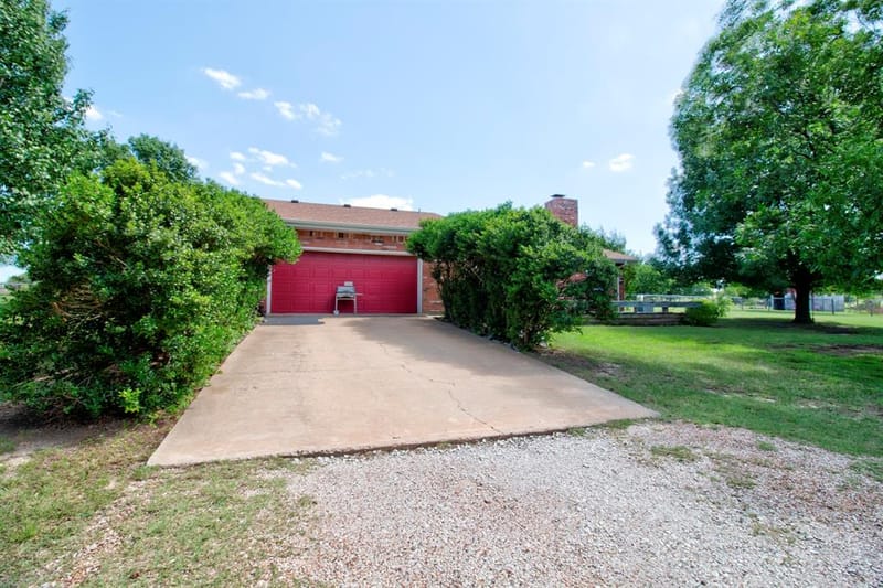 21921 Quail Run Road, Sanger TX 76266 - Photo 12