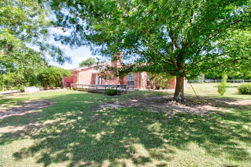 21921 Quail Run Road, Sanger TX 76266 - Photo 28