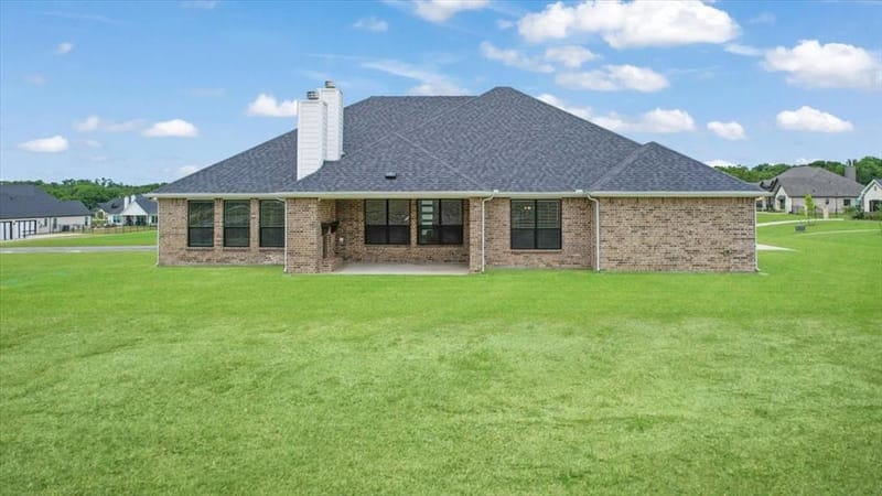 1080 Julian Drive, Van Alstyne TX 75495 - Photo 4