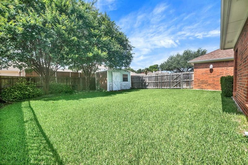 706 Green Apple Drive, Garland TX 75044 - Photo 27