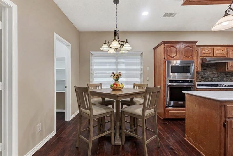 706 Green Apple Drive, Garland TX 75044 - Photo 10