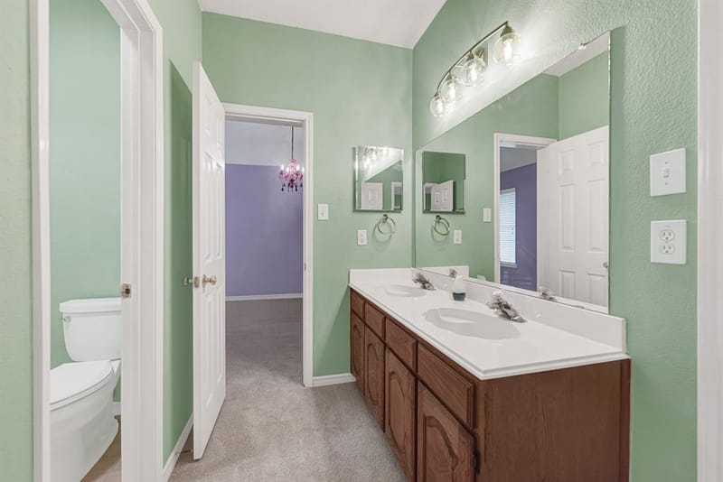 706 Green Apple Drive, Garland TX 75044 - Photo 25