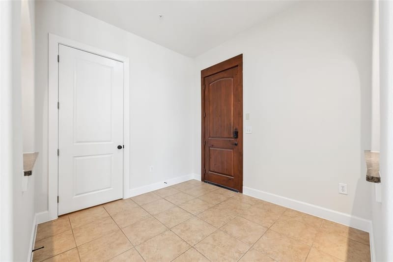 610 Via Ravello # 201, Irving TX 75039 - Photo 7