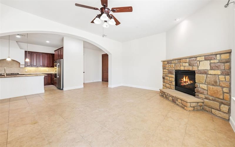 610 Via Ravello # 201, Irving TX 75039 - Photo 10