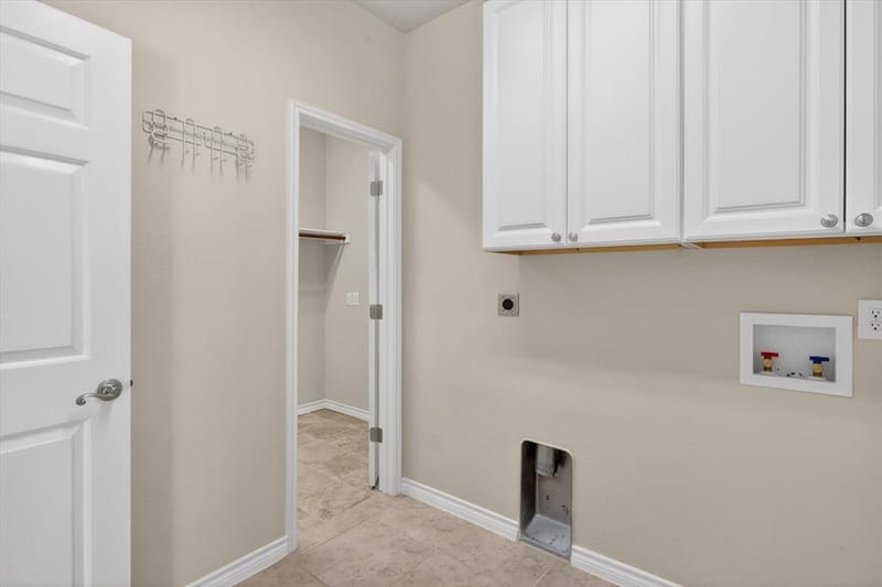 15469 Landing Creek Lane, Fort Worth TX 76262 - Photo 9