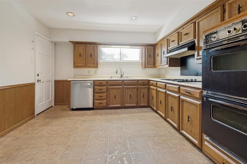 6211 Bandera Avenue # D, Dallas TX 75225 - Photo 9